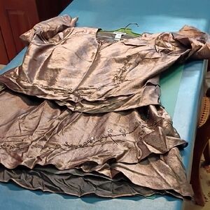 Jessica London Studio Taupe Metallic Embellished Asymmetrical Hem Two-Piece Set